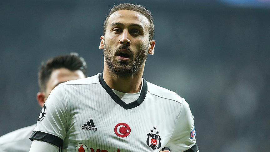 Cenk Tosun resmen Everton da